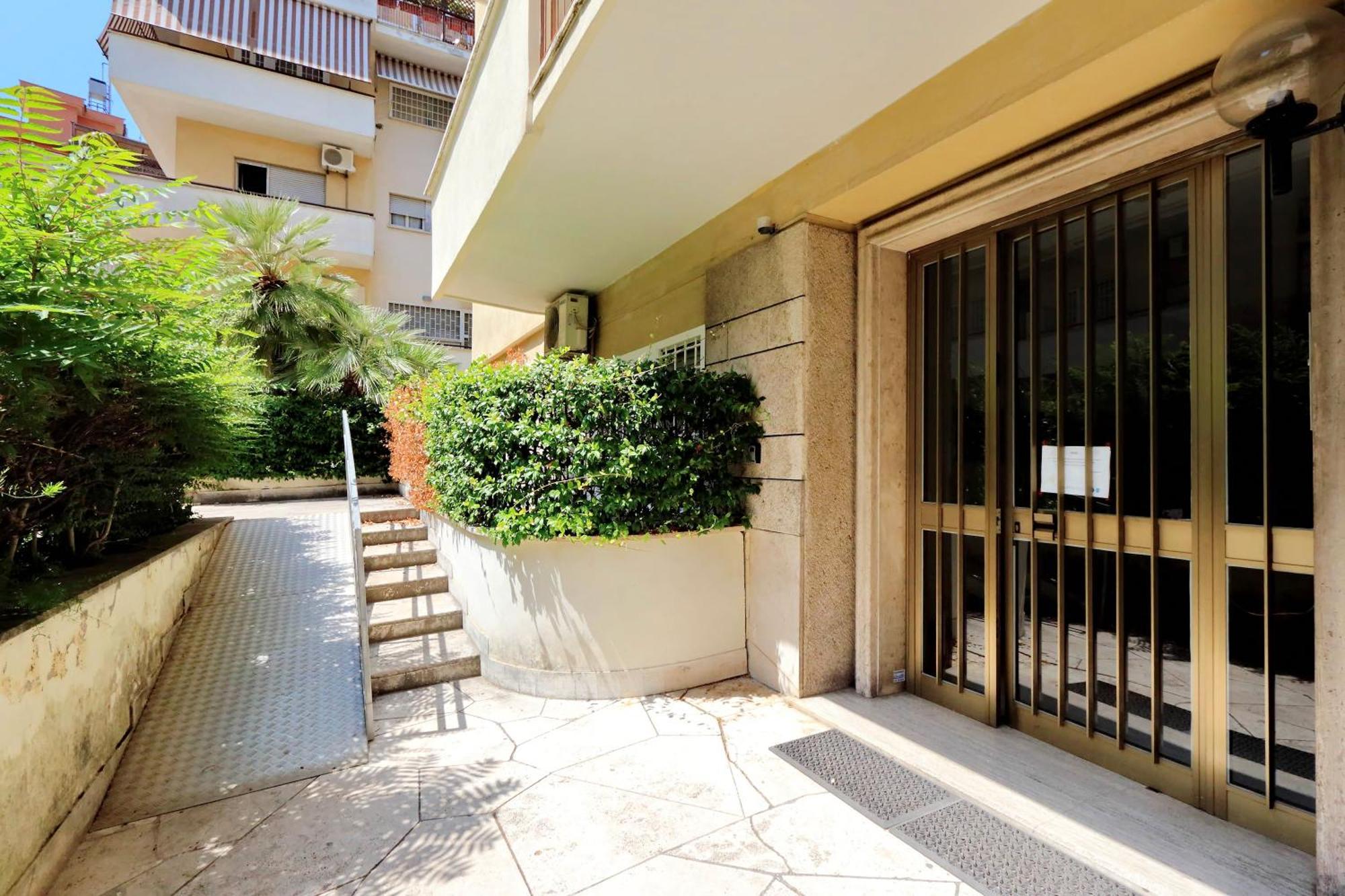St Peter 1- Pretty Cozy Apartment Roma Ngoại thất bức ảnh